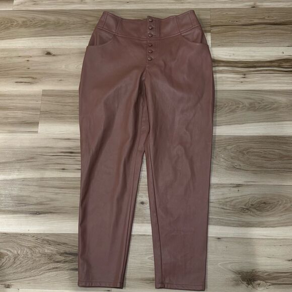 Bar III Faux Leather Button Fly Ankle Pants Women’s 10 - Picture 2 of 5